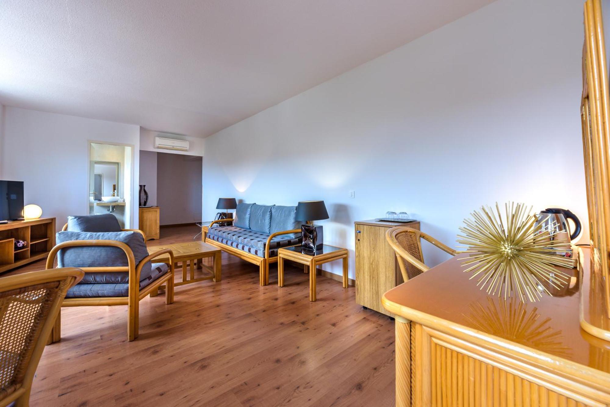 Hotel Le Tilbury Porto-Vecchio  Luaran gambar