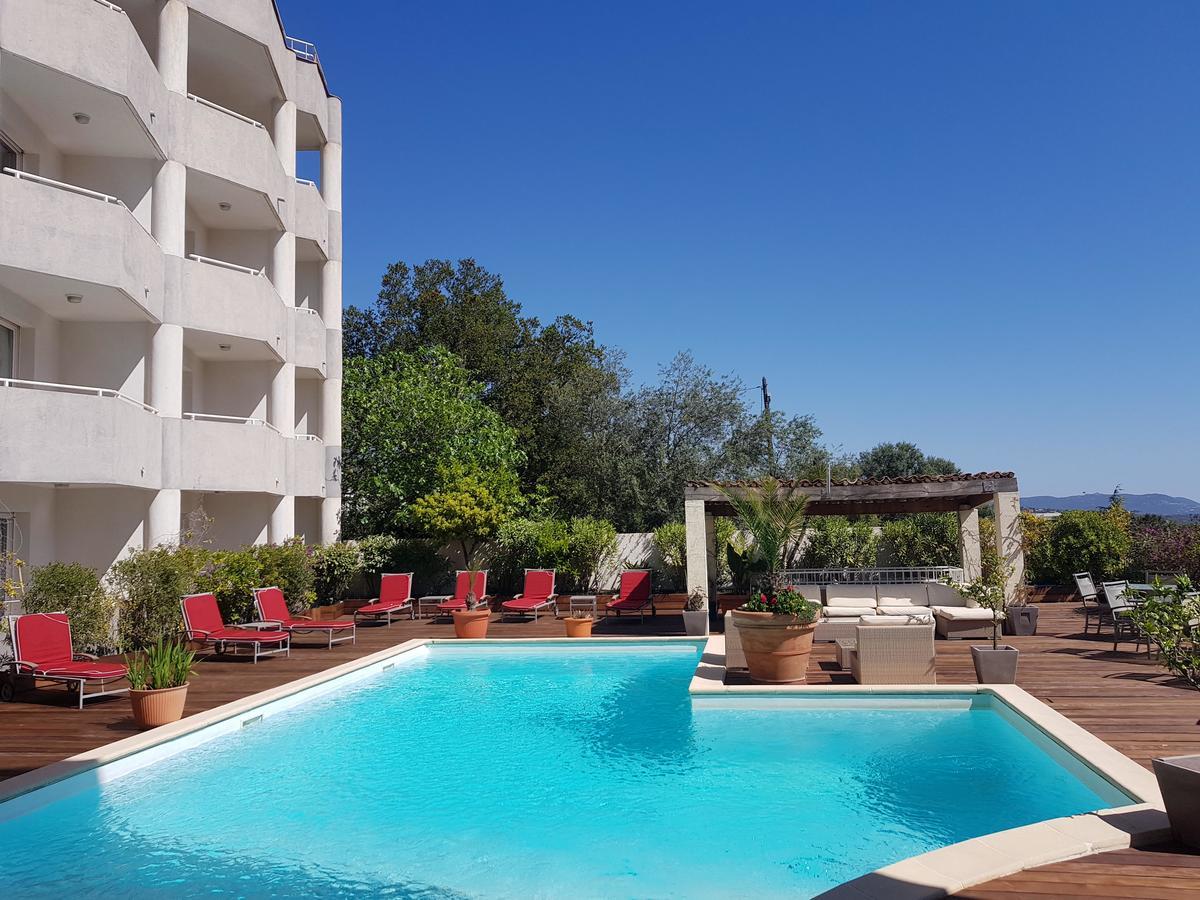 Hotel Le Tilbury Porto-Vecchio  Luaran gambar