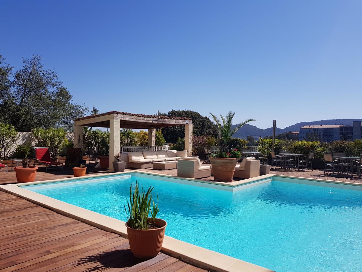 Hotel Le Tilbury Porto-Vecchio  Luaran gambar