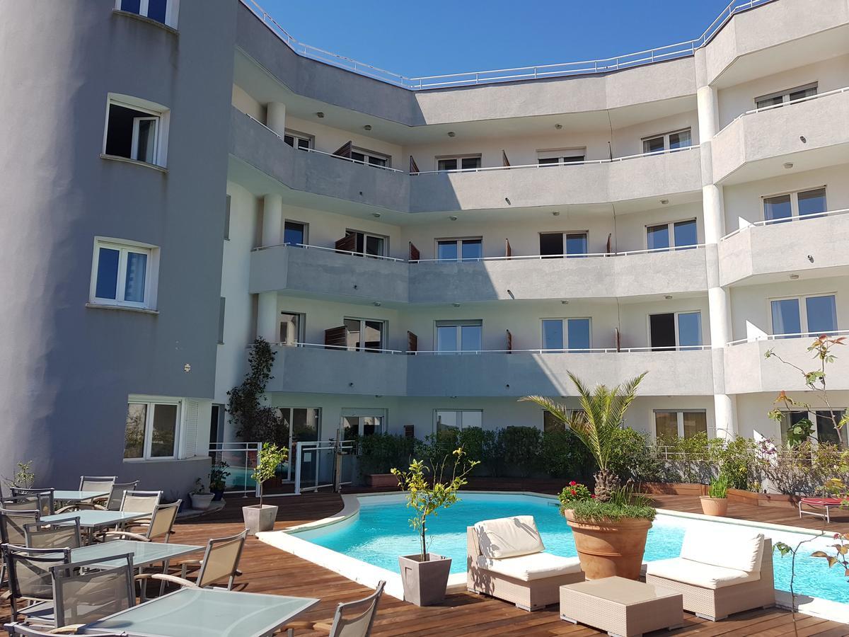 Hotel Le Tilbury Porto-Vecchio  Luaran gambar